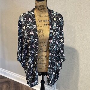 Victoria's Secret Black Floral Kimono Jacket